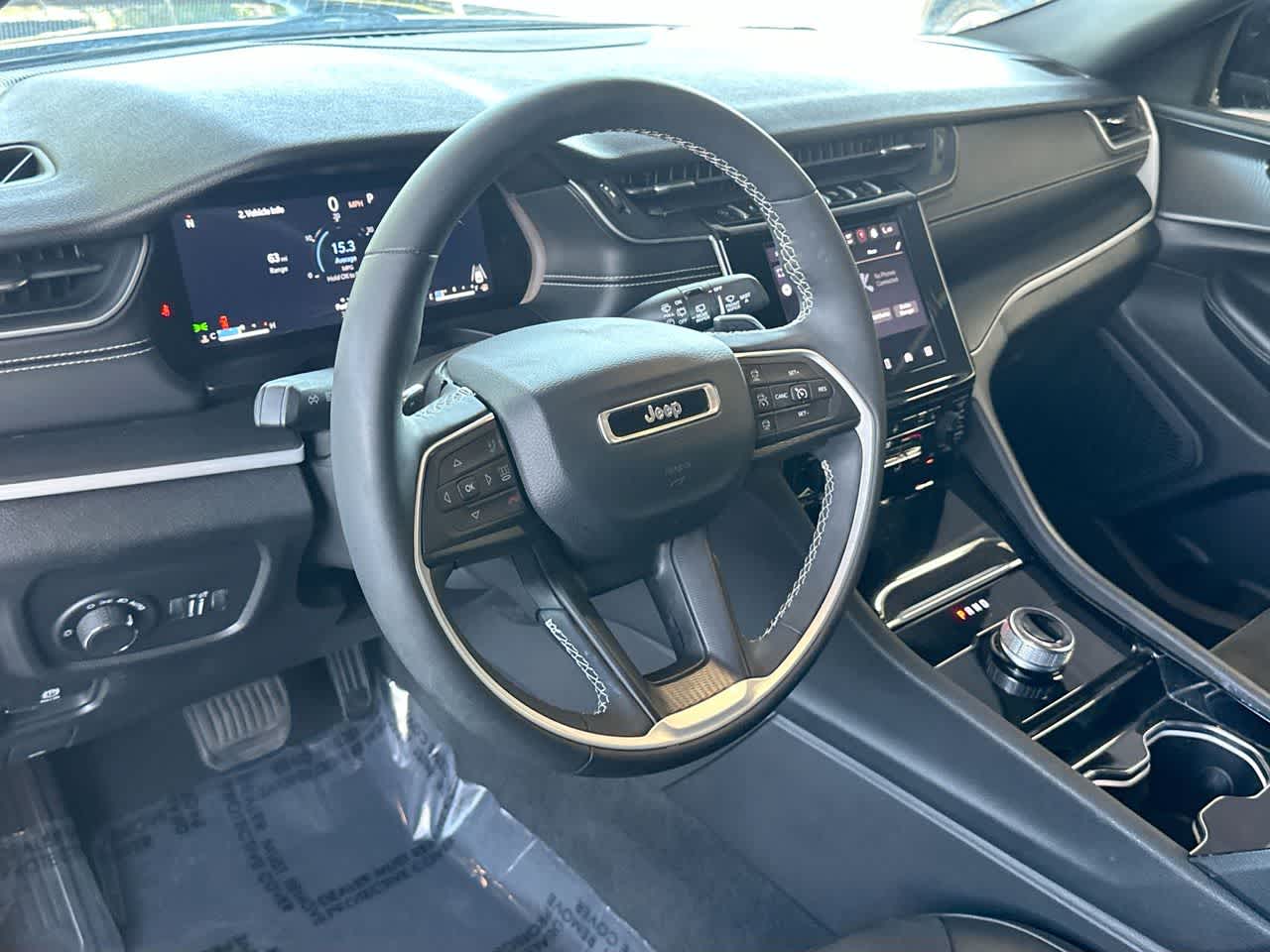 Thumbnail: 2023 Jeep Grand Cherokee - 13