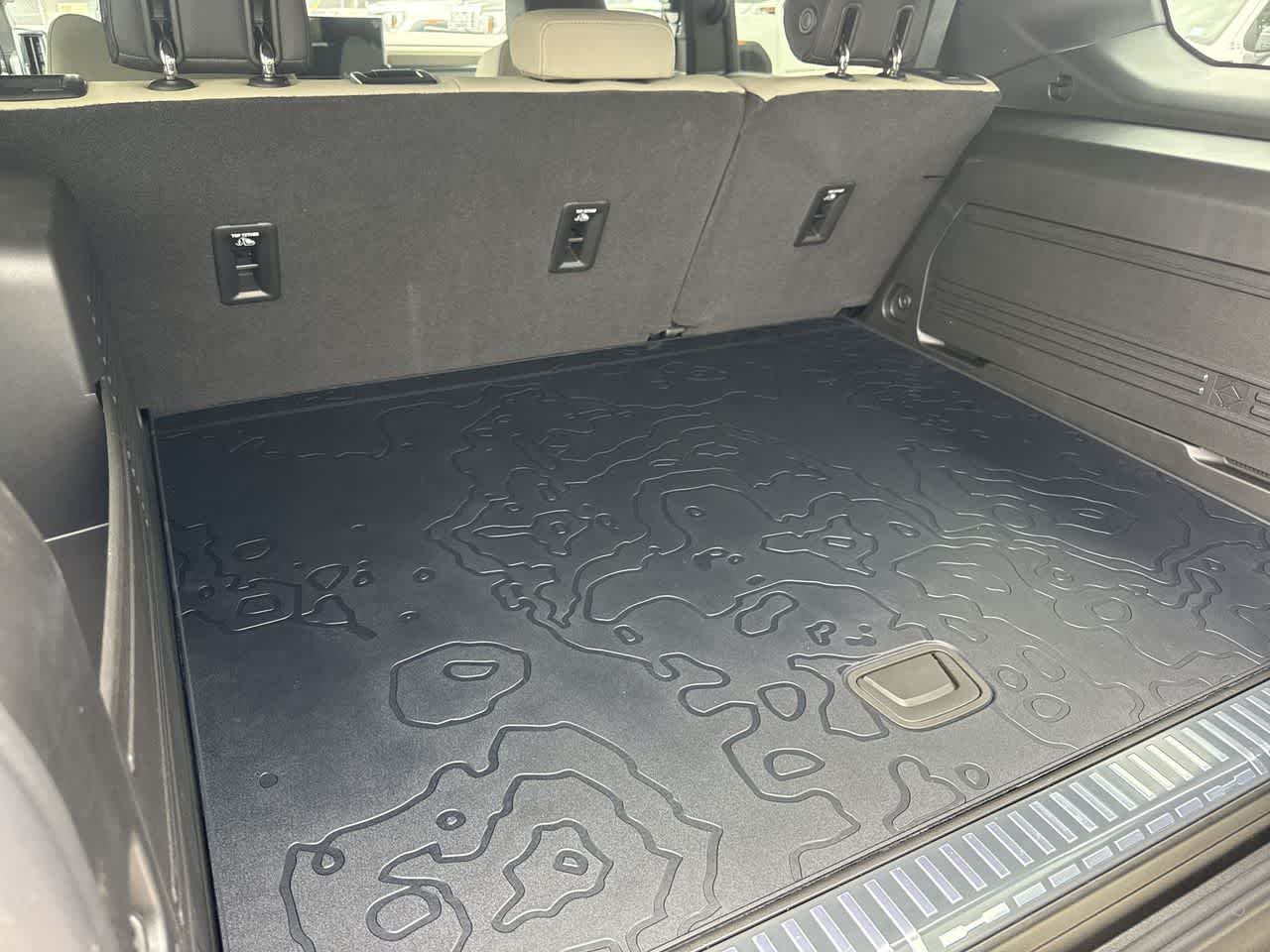 Thumbnail: 2026 GMC Hummer EV - 25