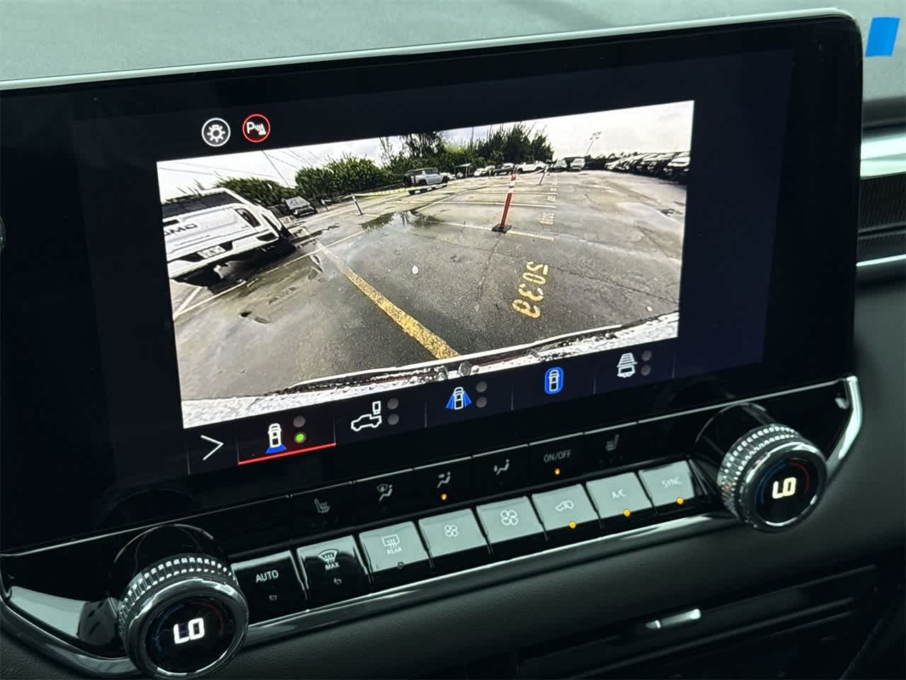 Thumbnail: 2026 GMC Canyon - 19