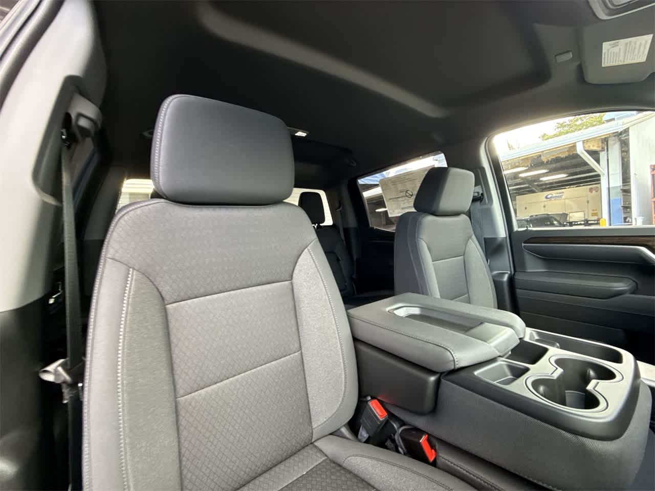 Thumbnail: 2026 GMC Sierra 1500 - 27