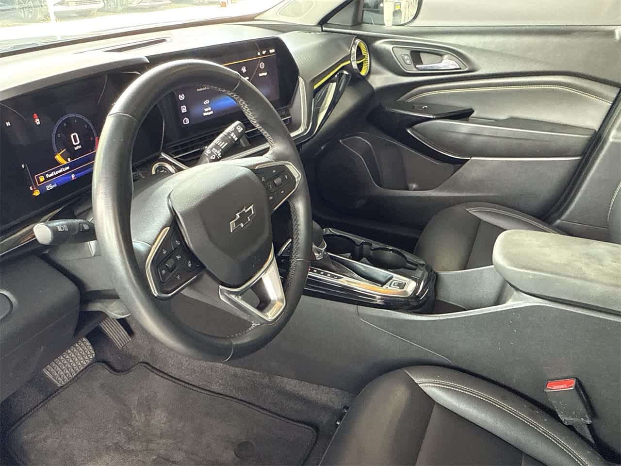 Thumbnail: 2024 Chevrolet Trax - 13