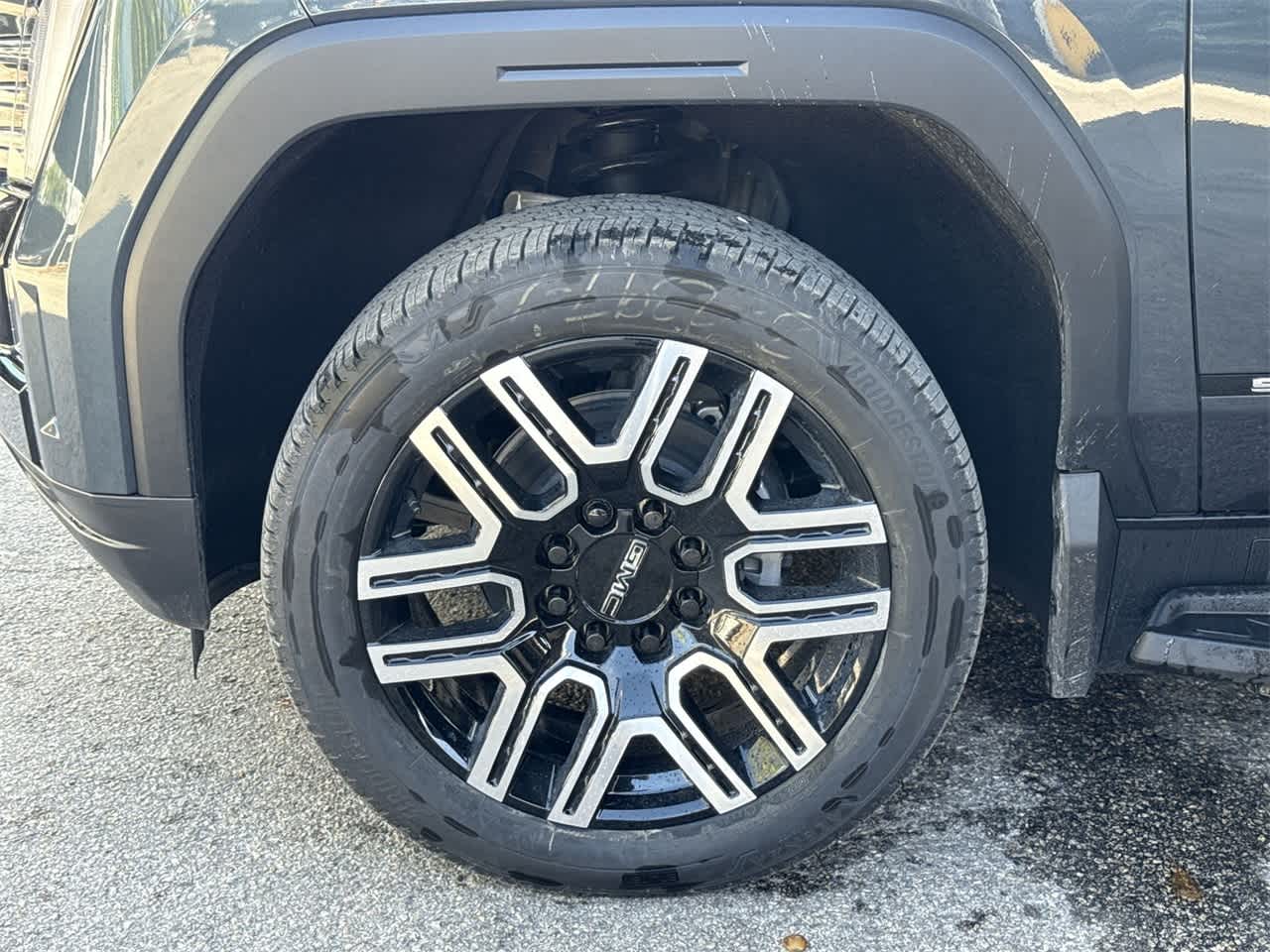 Thumbnail: 2026 GMC Sierra EV - 11