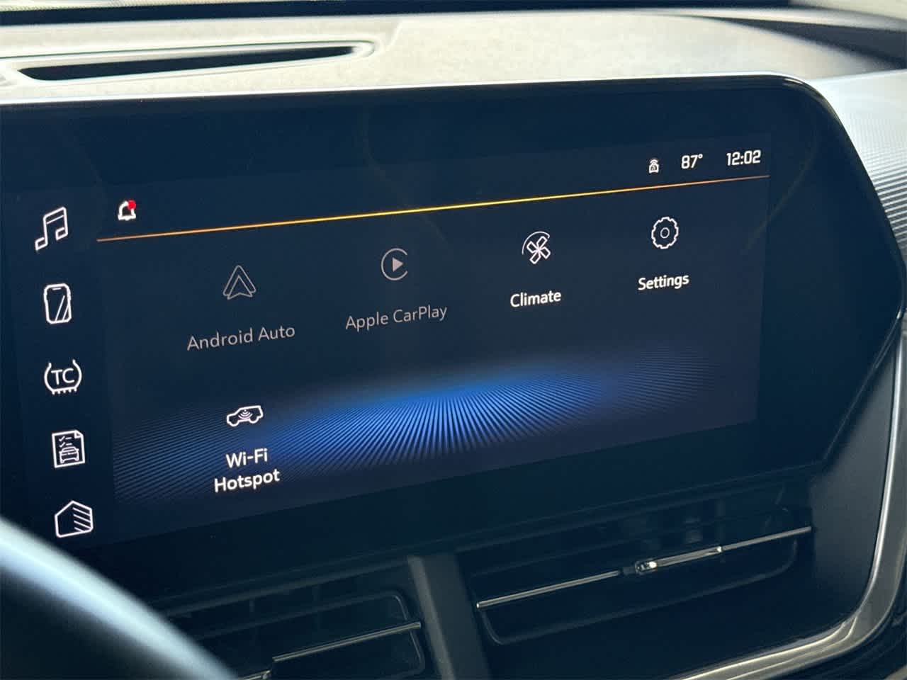 Thumbnail: 2024 Chevrolet Trax - 18