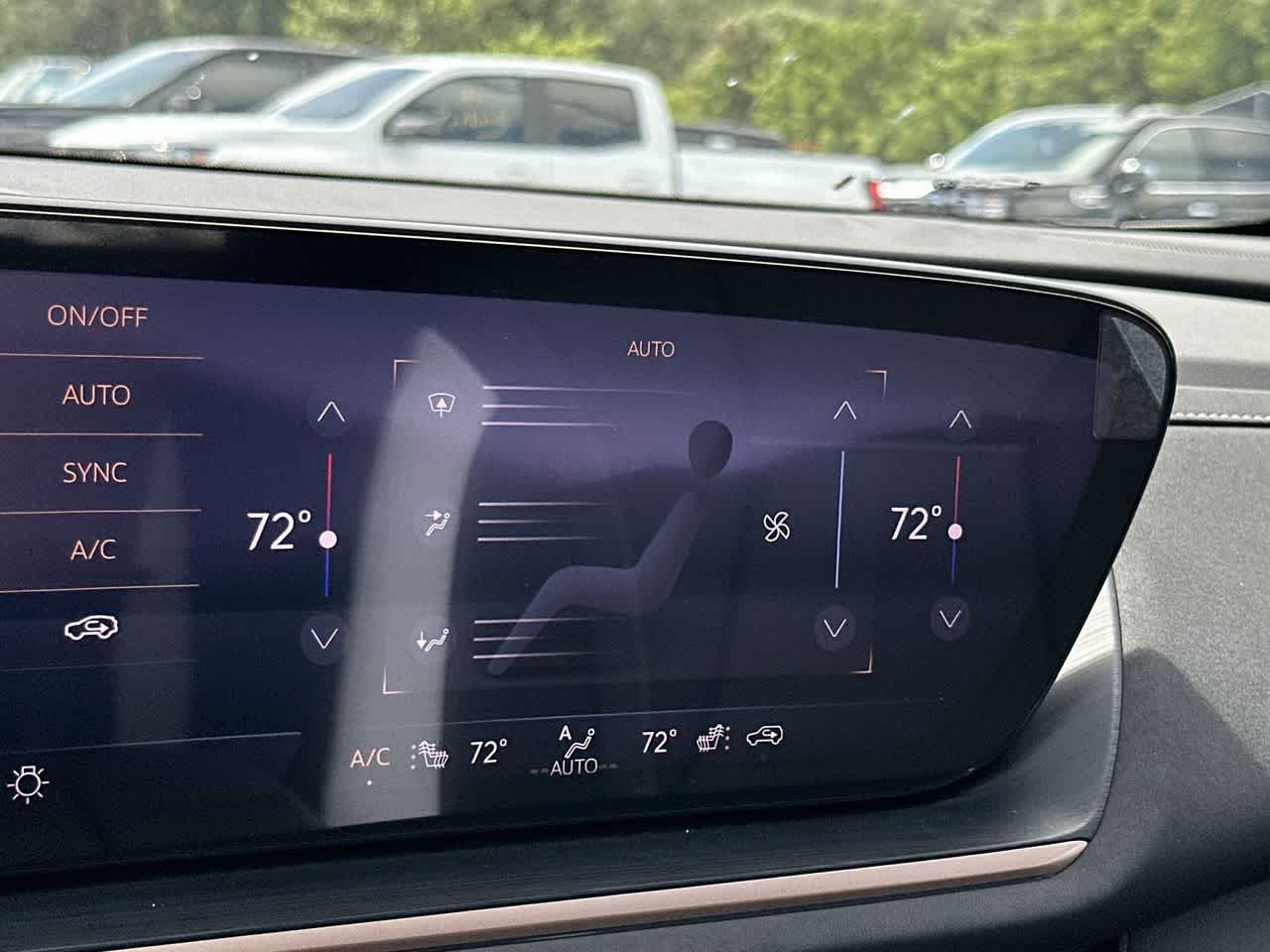 Thumbnail: 2025 Buick Envision - 13
