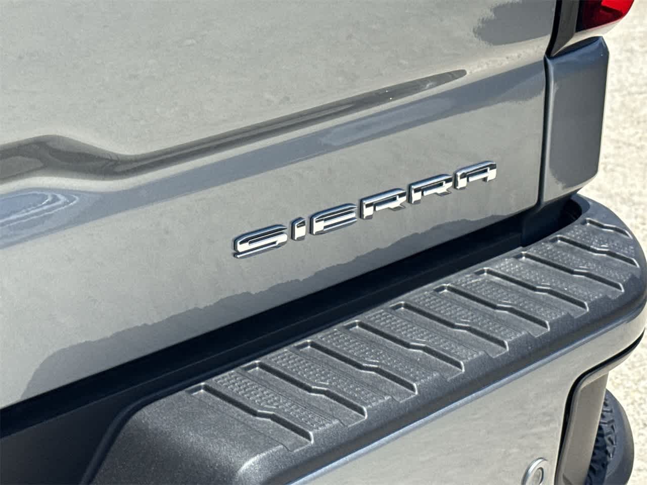 Thumbnail: 2025 GMC Sierra 1500 - 10