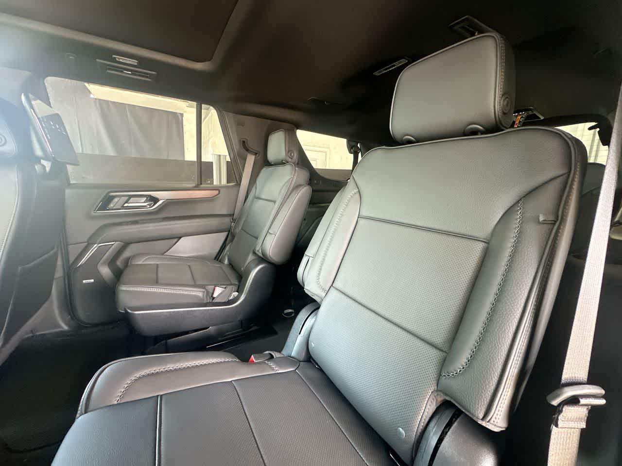 Thumbnail: 2026 GMC Yukon - 22