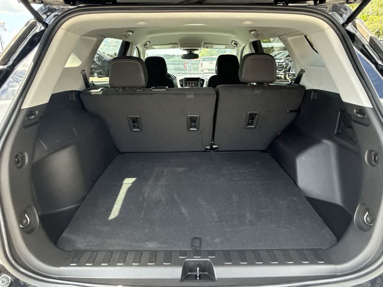 Thumbnail: 2024 GMC Terrain - 25