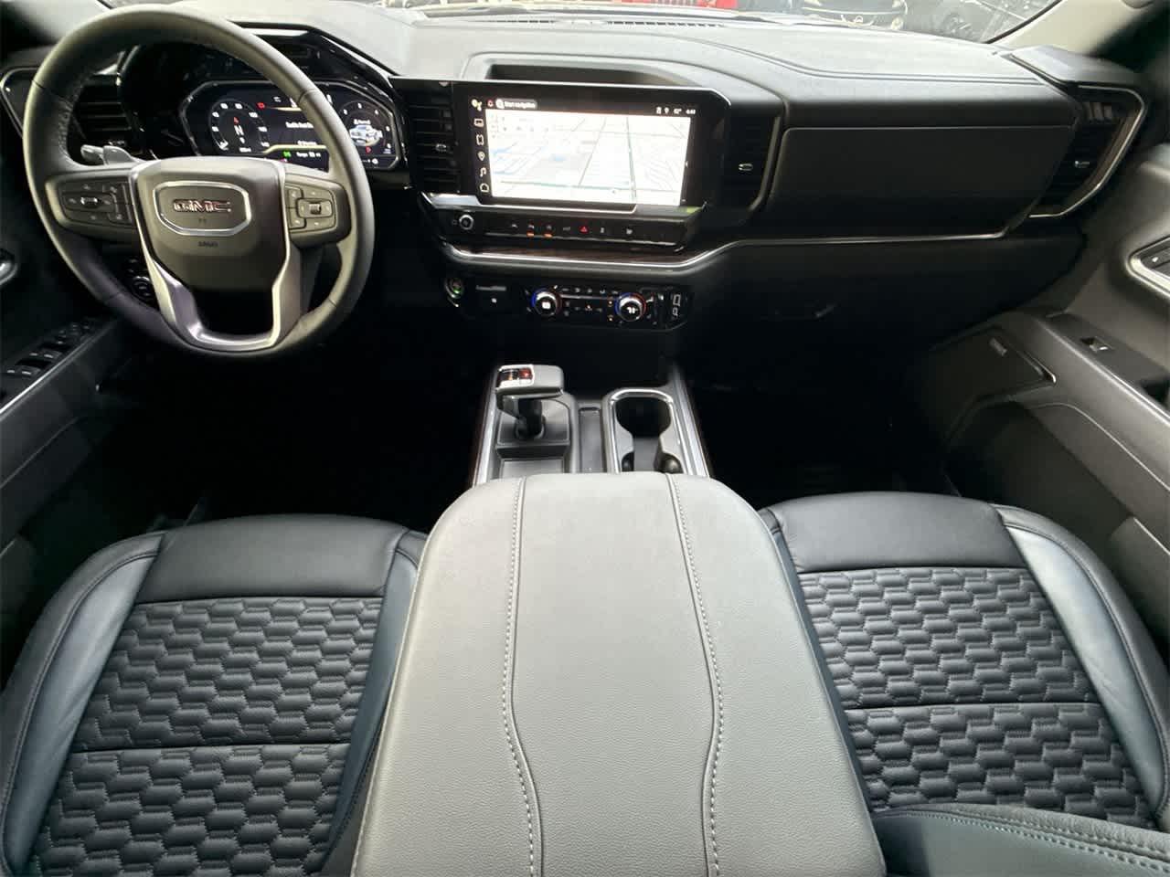 Thumbnail: 2025 GMC Sierra 1500 - 24