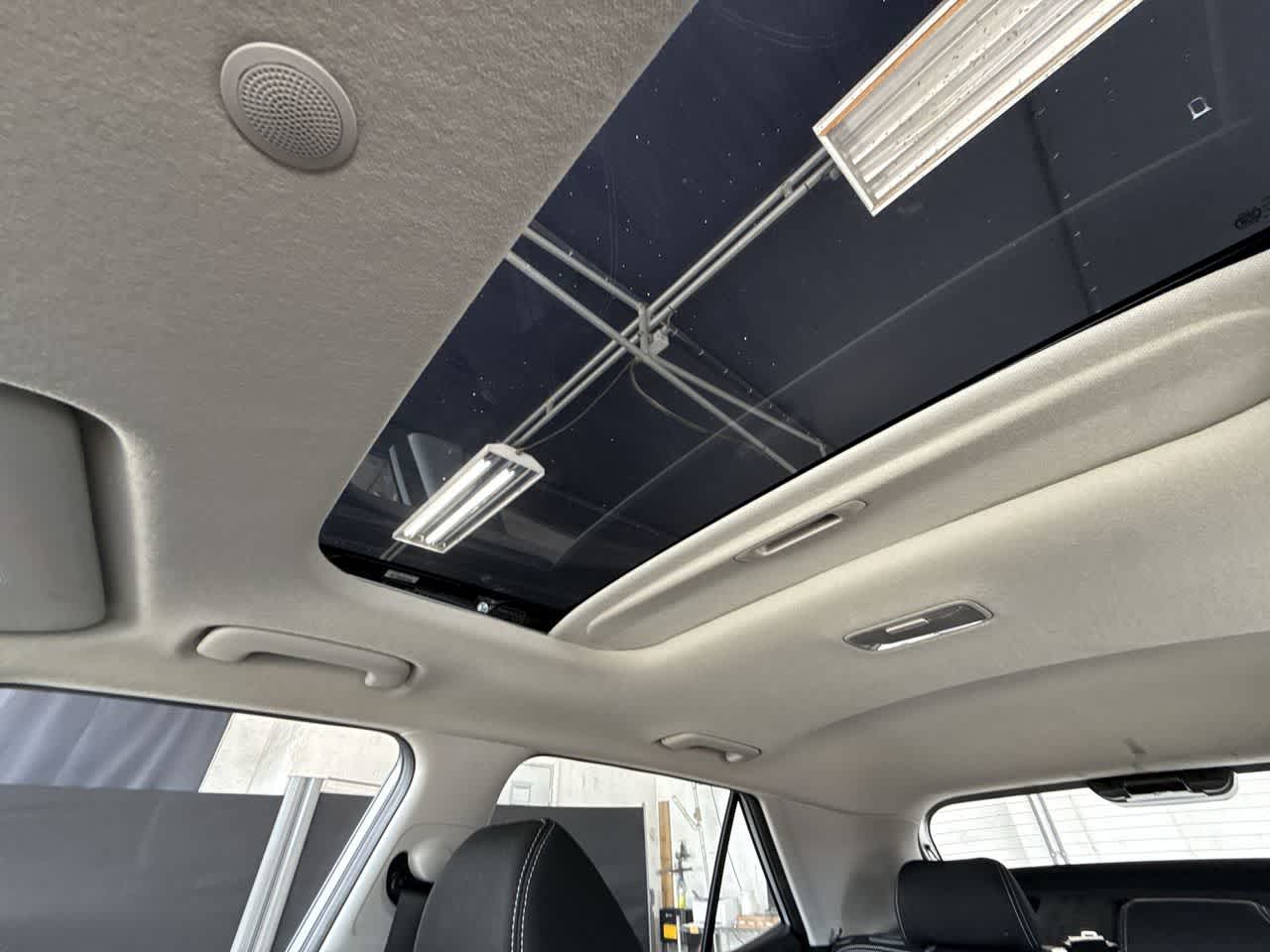 Thumbnail: 2025 Hyundai Venue - 17