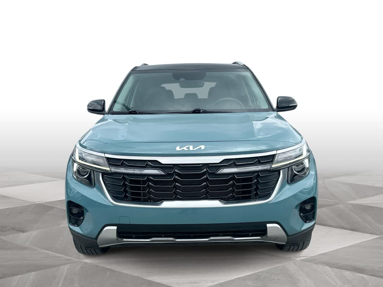 Thumbnail: 2024 Kia Seltos - 3