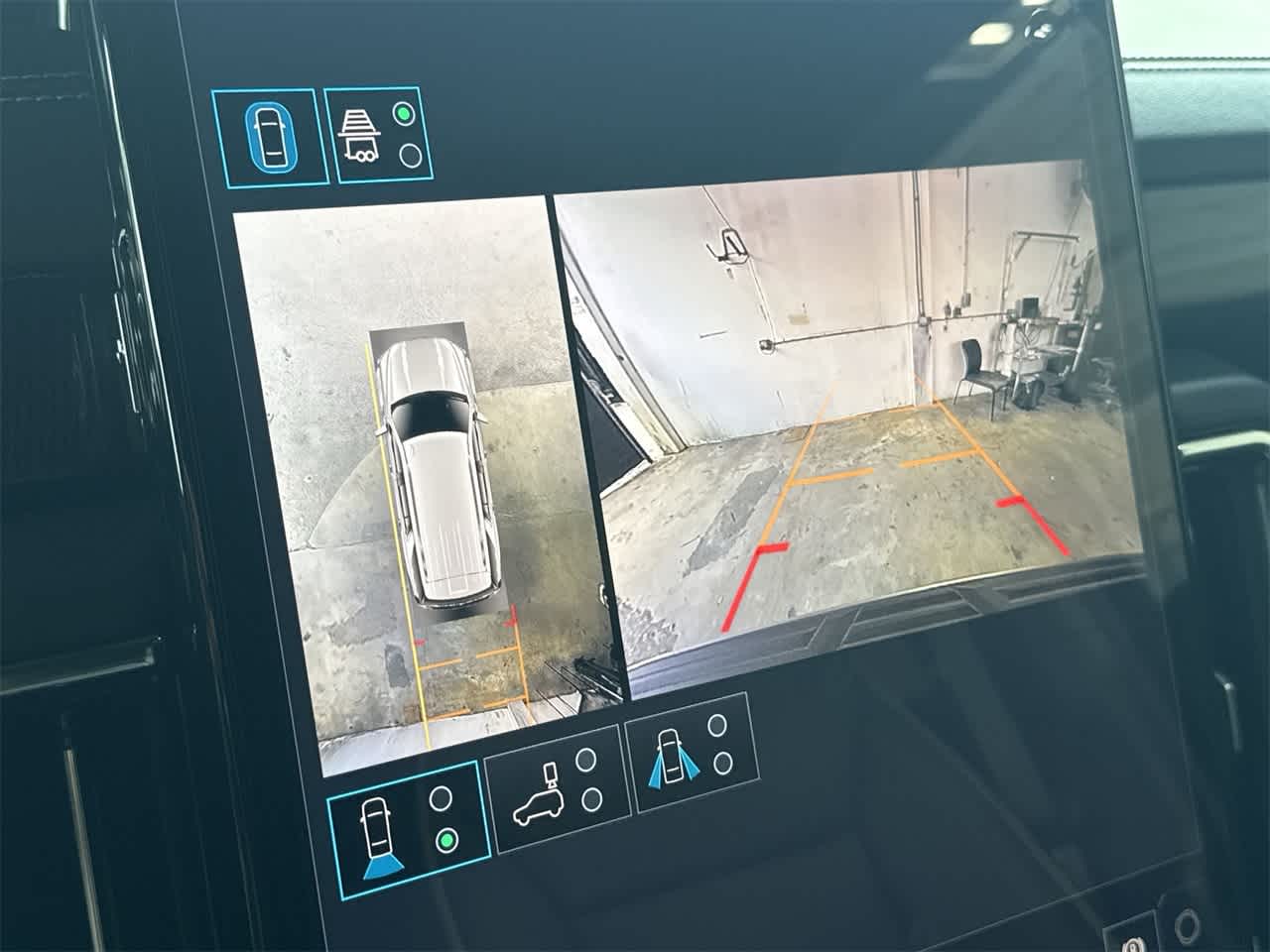 Thumbnail: 2026 GMC Yukon - 19