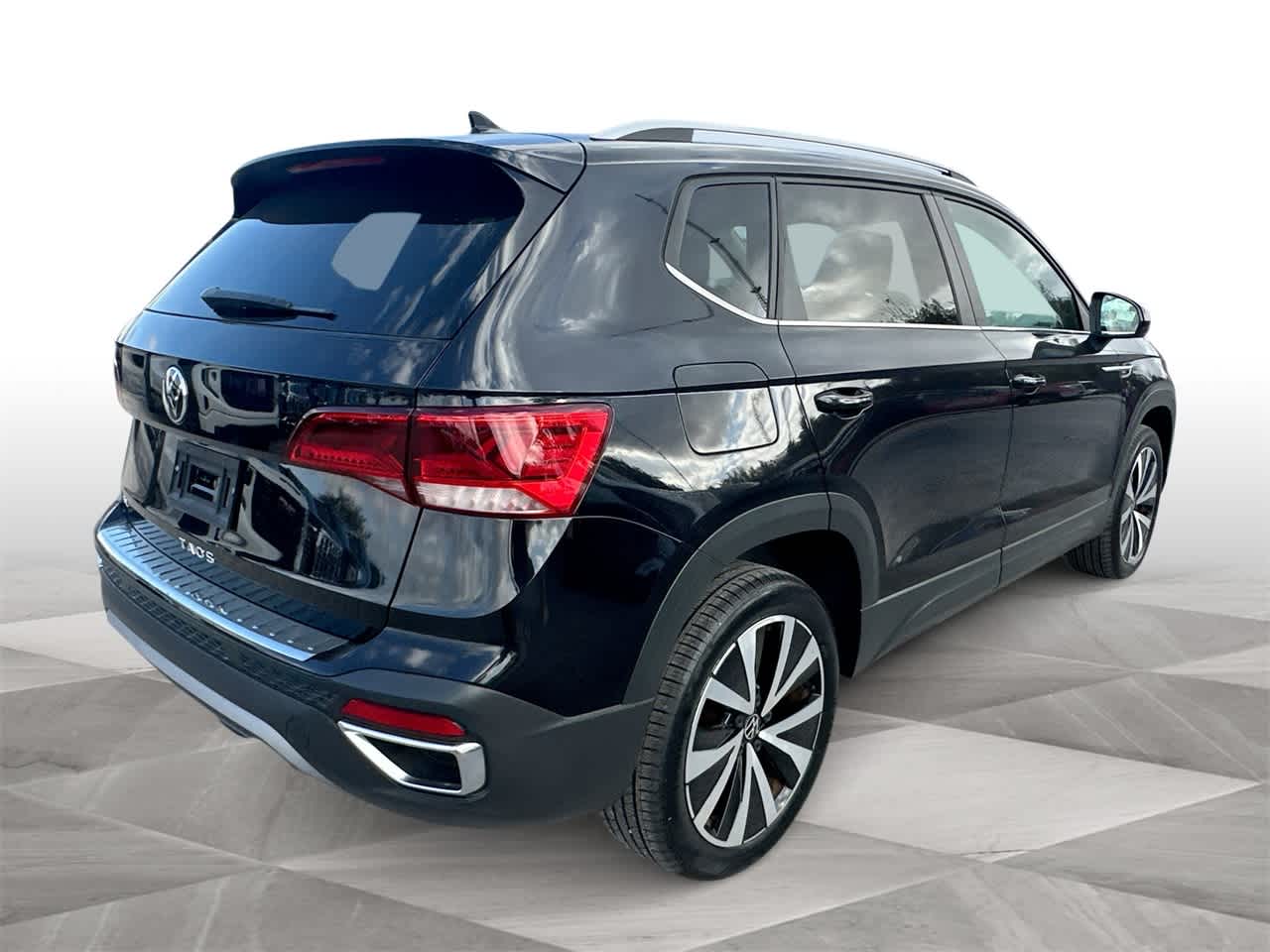 Thumbnail: 2022 Volkswagen Taos - 8