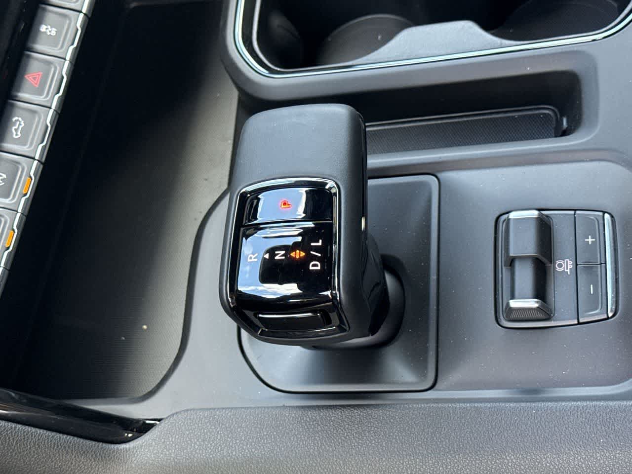 Thumbnail: 2026 GMC Sierra 1500 - 21