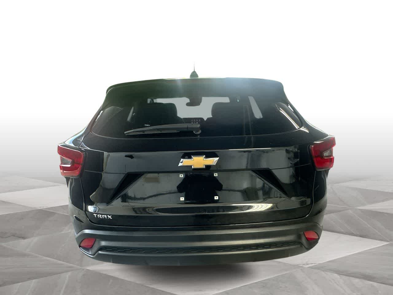 Thumbnail: 2025 Chevrolet Trax - 7