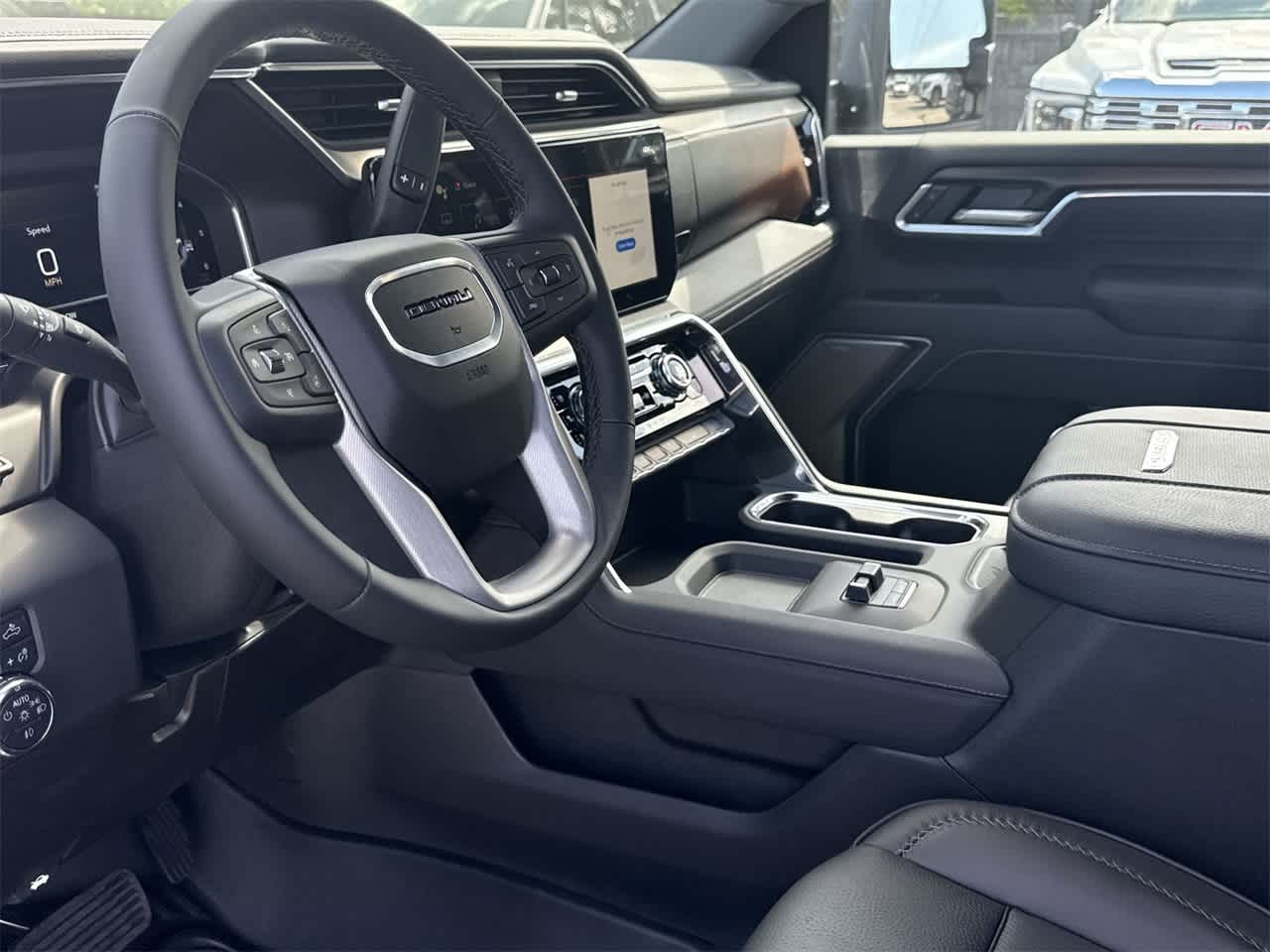 Thumbnail: 2025 GMC Sierra 2500 - 13