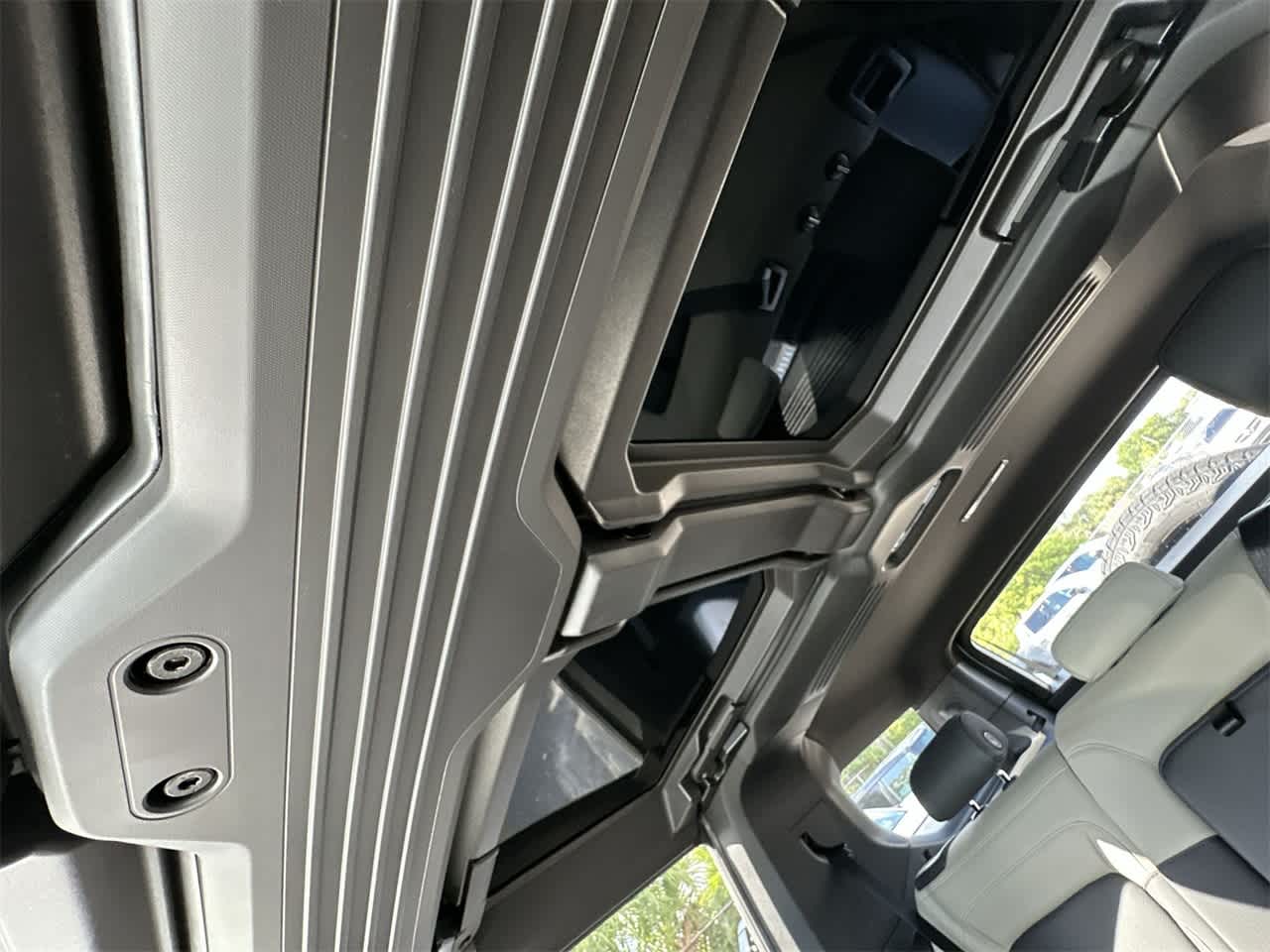 Thumbnail: 2026 GMC Hummer EV - 17