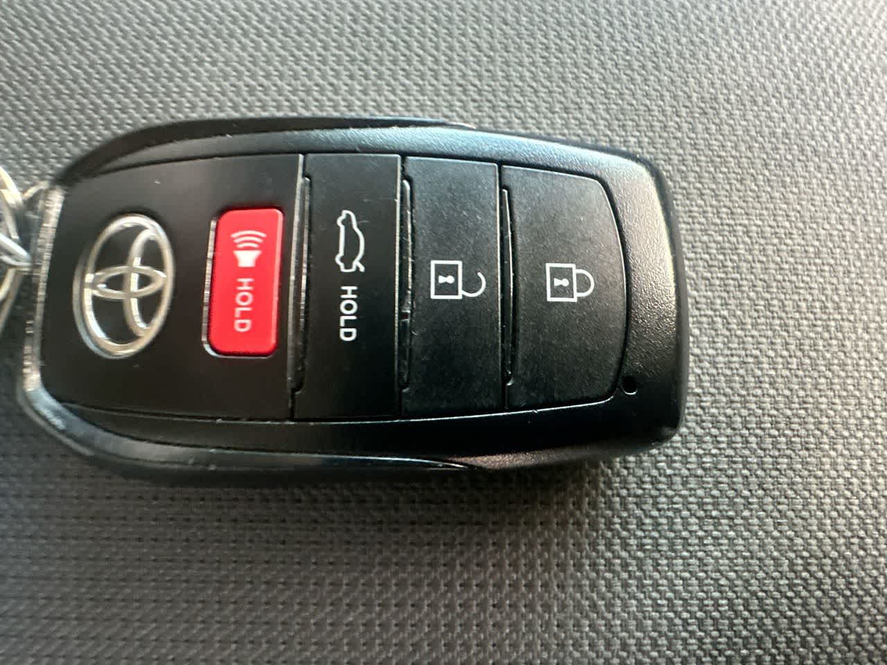 Thumbnail: 2025 Toyota Corolla - 28