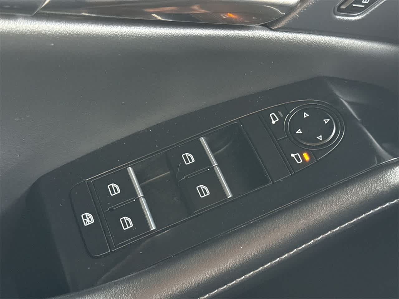 Thumbnail: 2023 Mazda CX-30 - 17