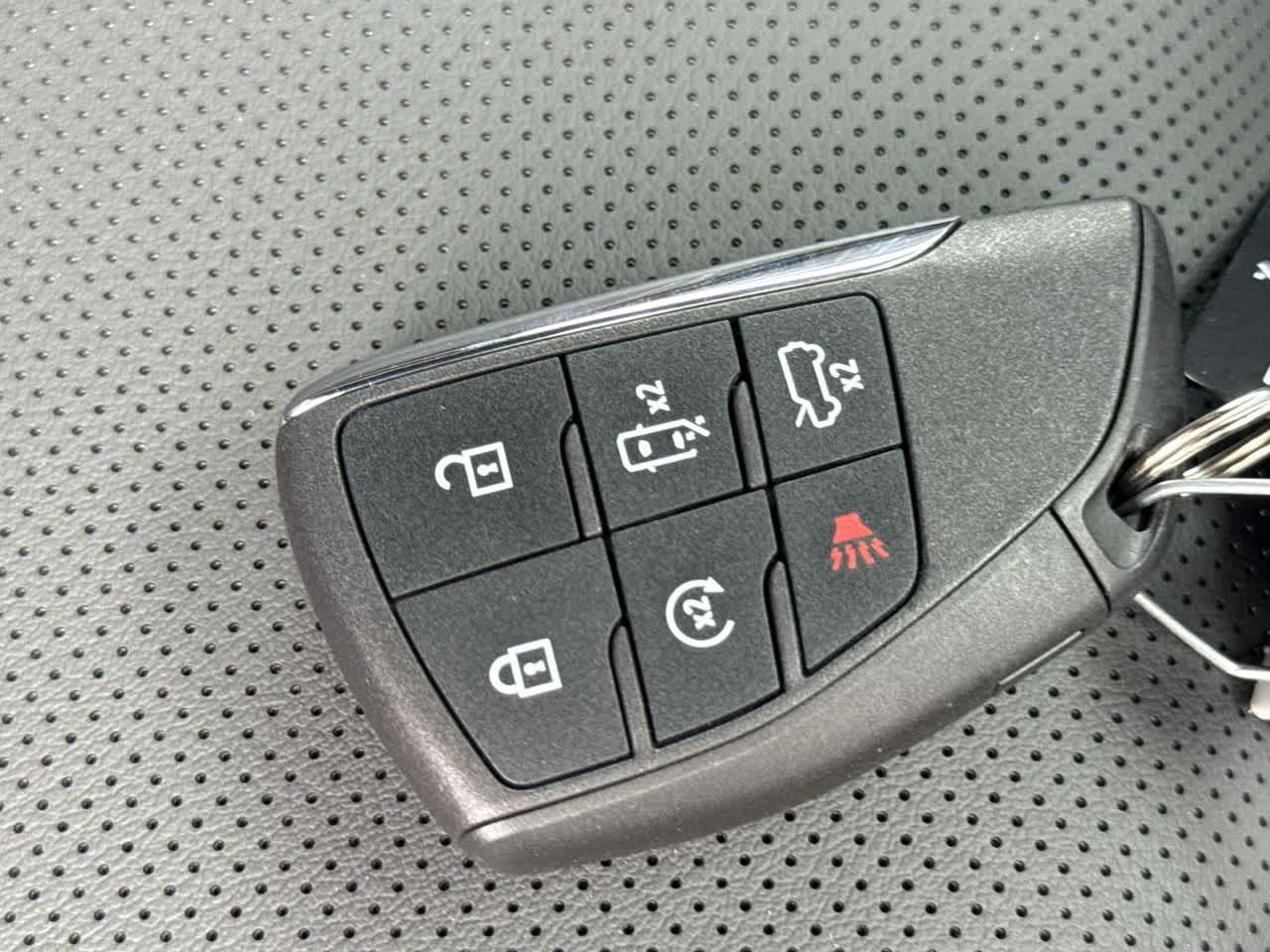 Thumbnail: 2026 GMC Hummer EV - 28