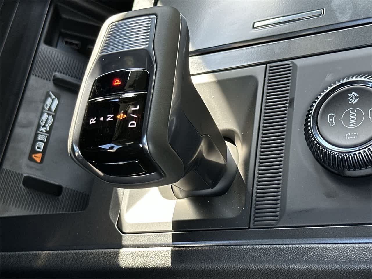 Thumbnail: 2026 GMC Hummer EV - 21