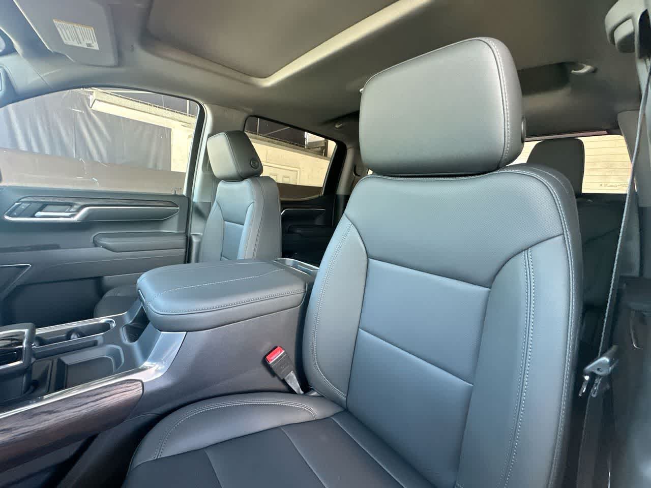 Thumbnail: 2026 GMC Sierra 1500 - 14