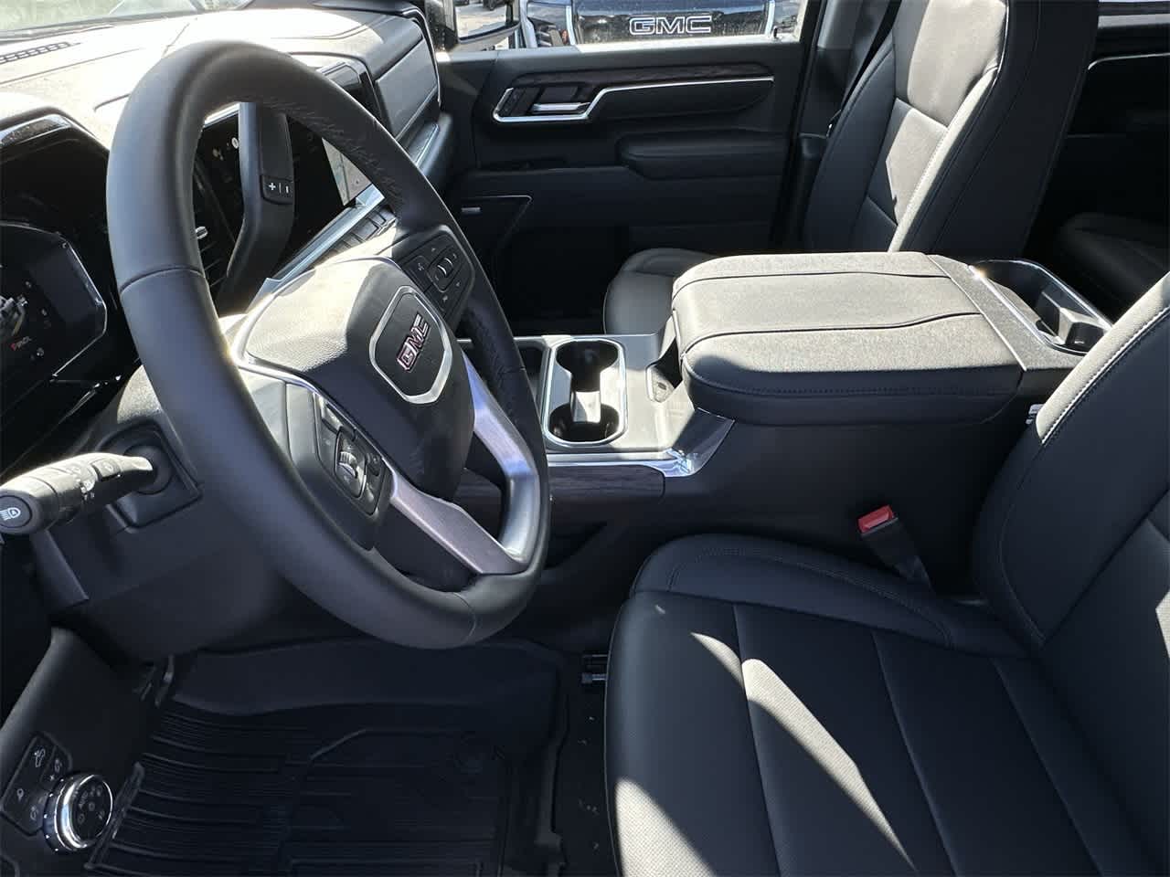 Thumbnail: 2026 GMC Sierra 2500 - 13