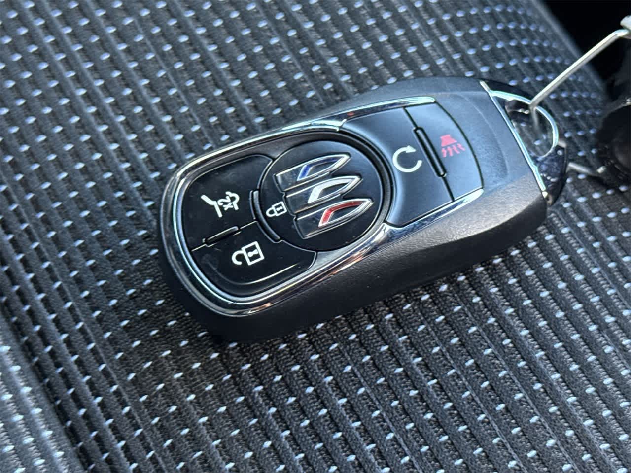 Thumbnail: 2026 Buick Envista - 28