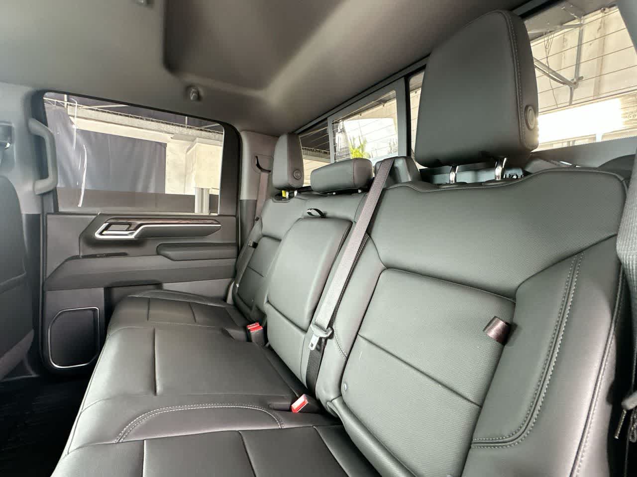 Thumbnail: 2026 GMC Sierra 2500 - 22