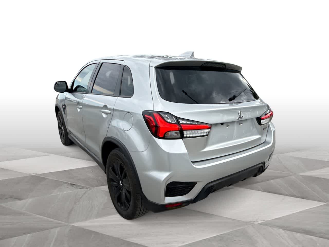 Thumbnail: 2025 Mitsubishi Outlander Sport - 6