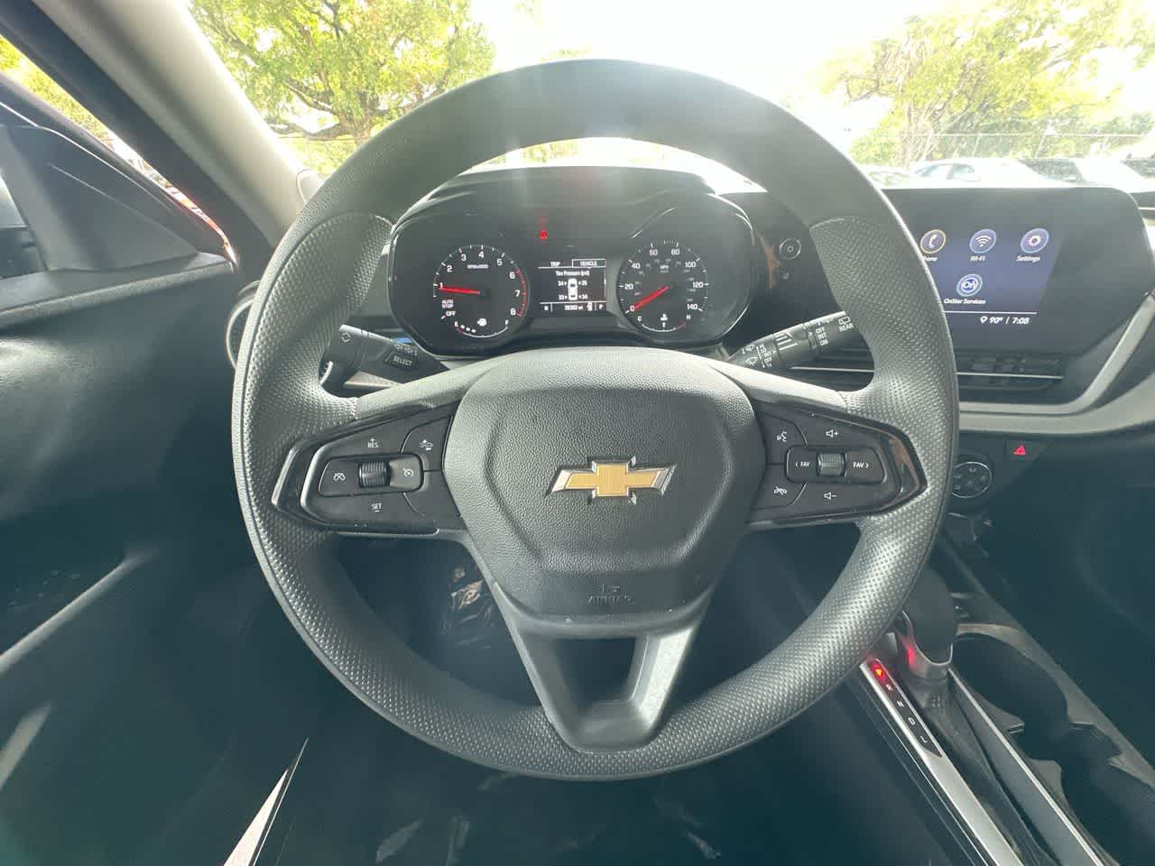 Thumbnail: 2025 Chevrolet Trax - 15