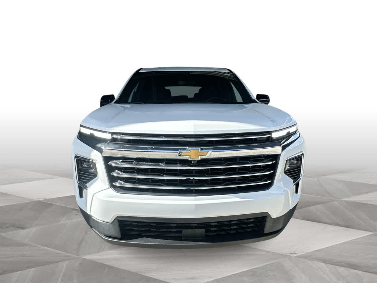 Thumbnail: 2025 Chevrolet Traverse - 3