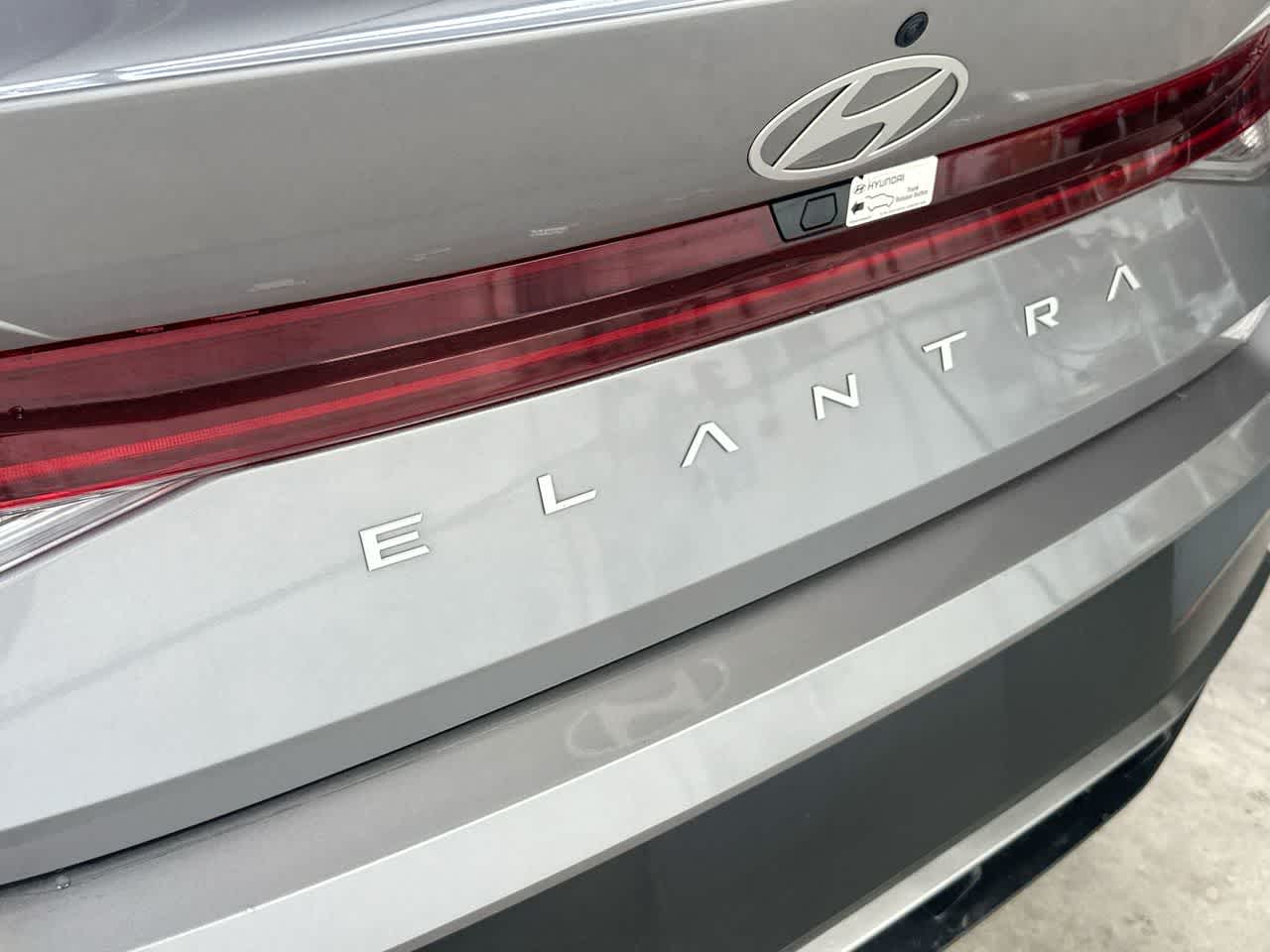 Thumbnail: 2025 Hyundai Elantra - 10
