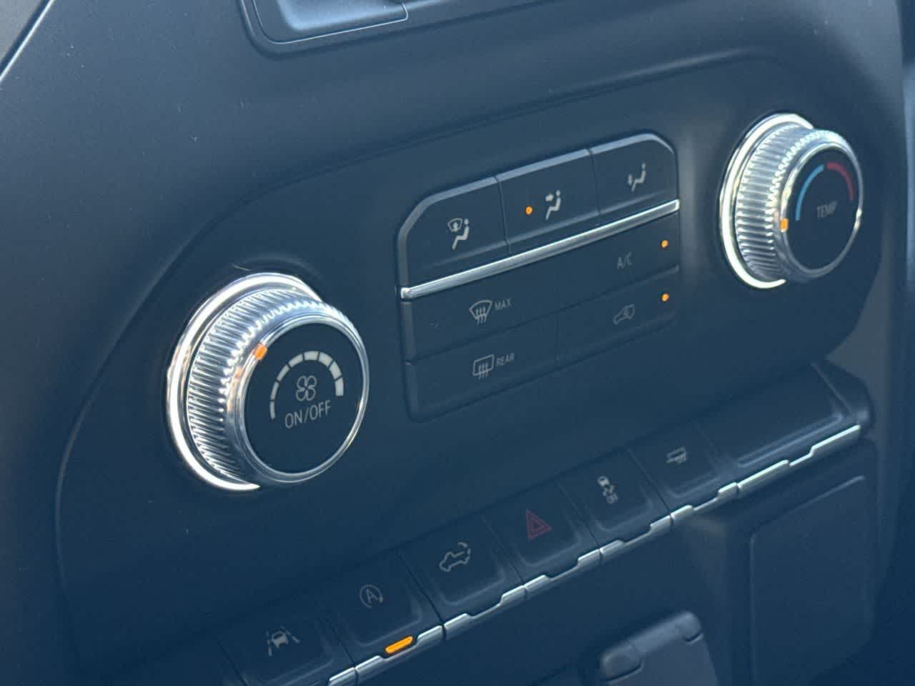 Thumbnail: 2026 GMC Sierra 1500 - 20