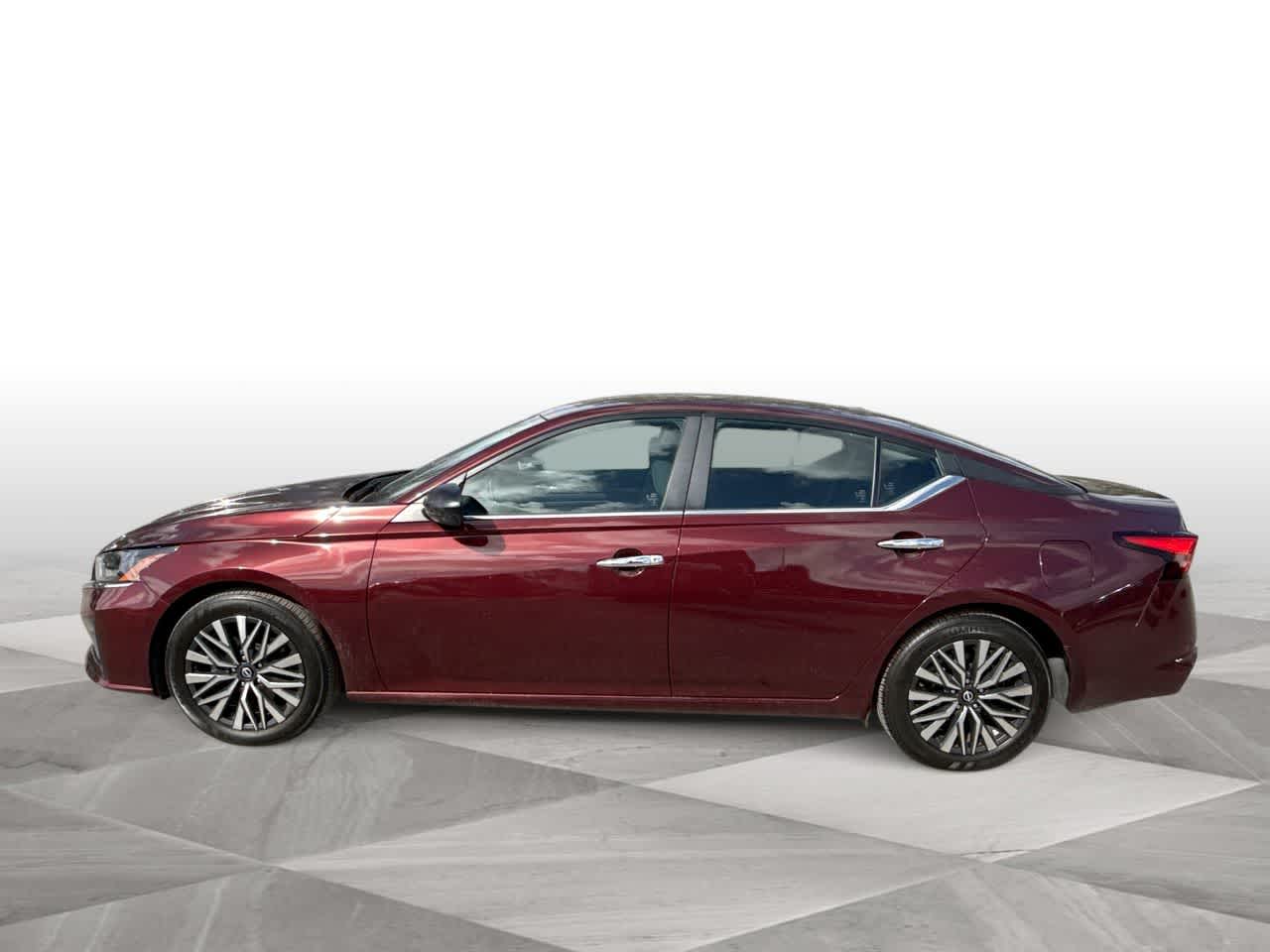 Thumbnail: 2025 Nissan Altima - 5