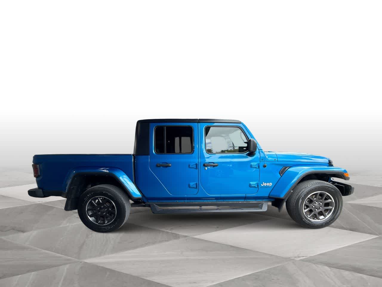Thumbnail: 2023 Jeep Gladiator - 9