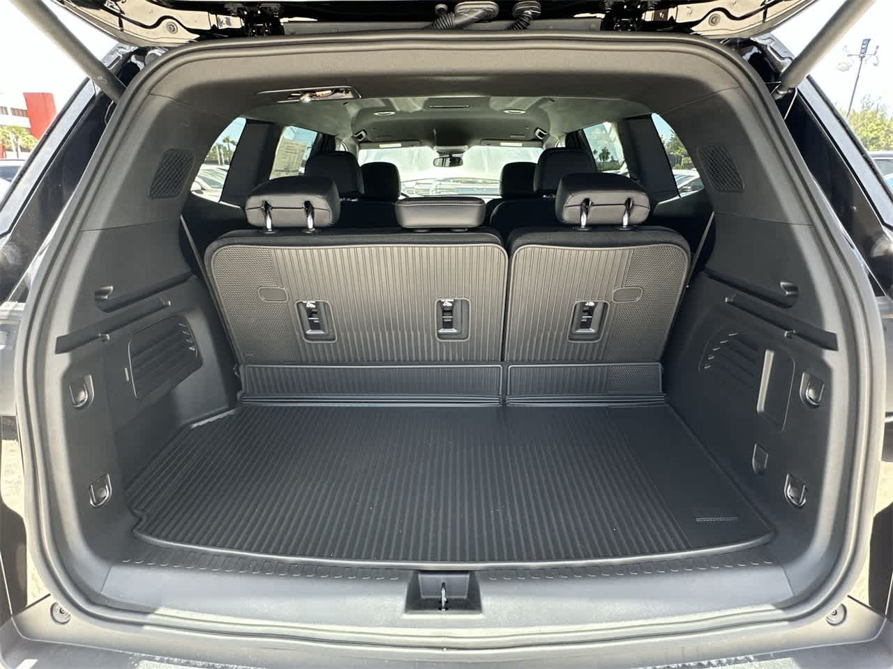 Thumbnail: 2026 Buick Enclave - 25