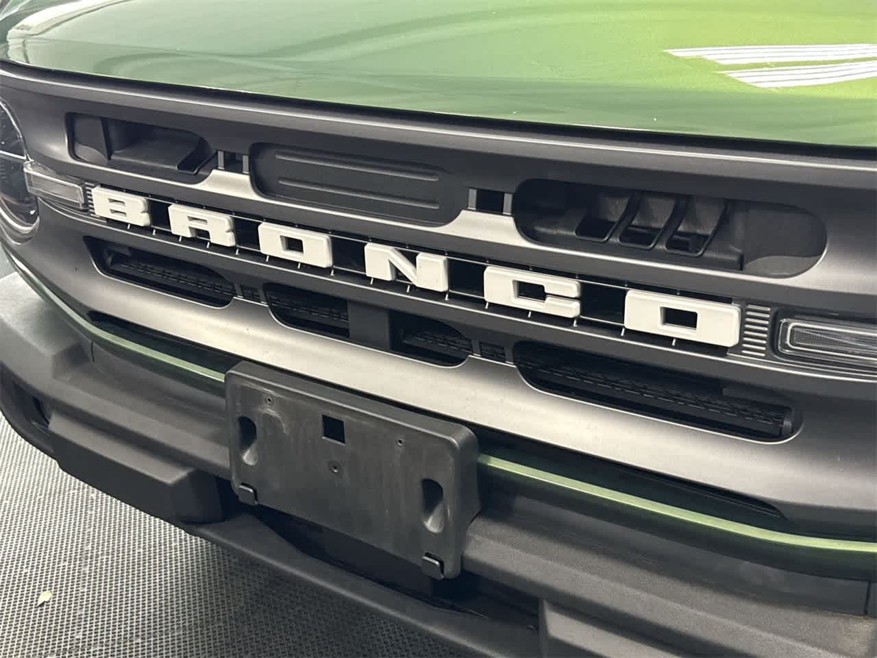 Thumbnail: 2022 Ford Bronco - 10