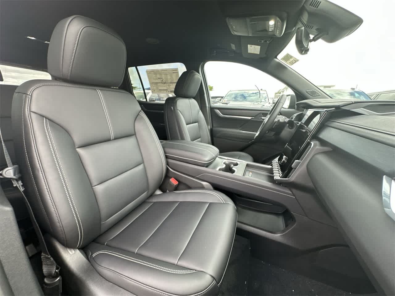 Thumbnail: 2026 GMC Acadia - 27