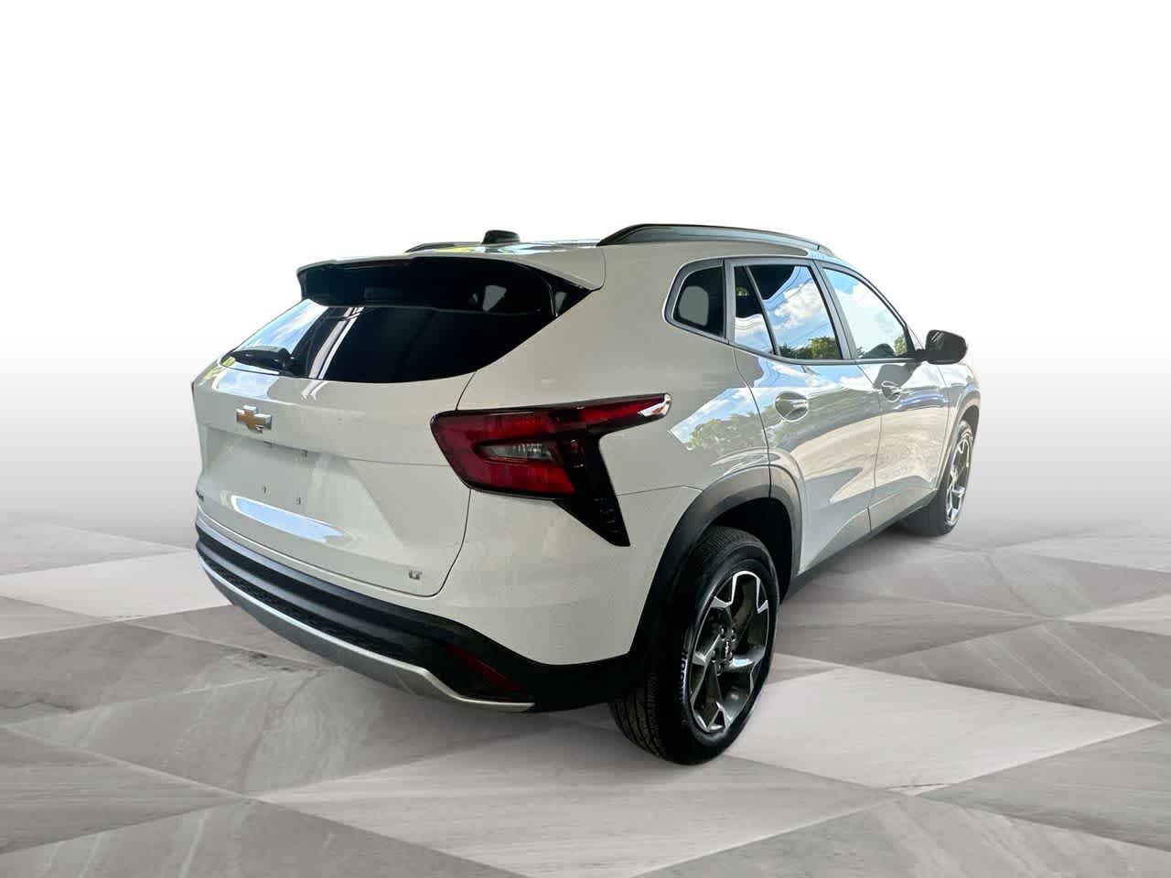 Thumbnail: 2025 Chevrolet Trax - 8