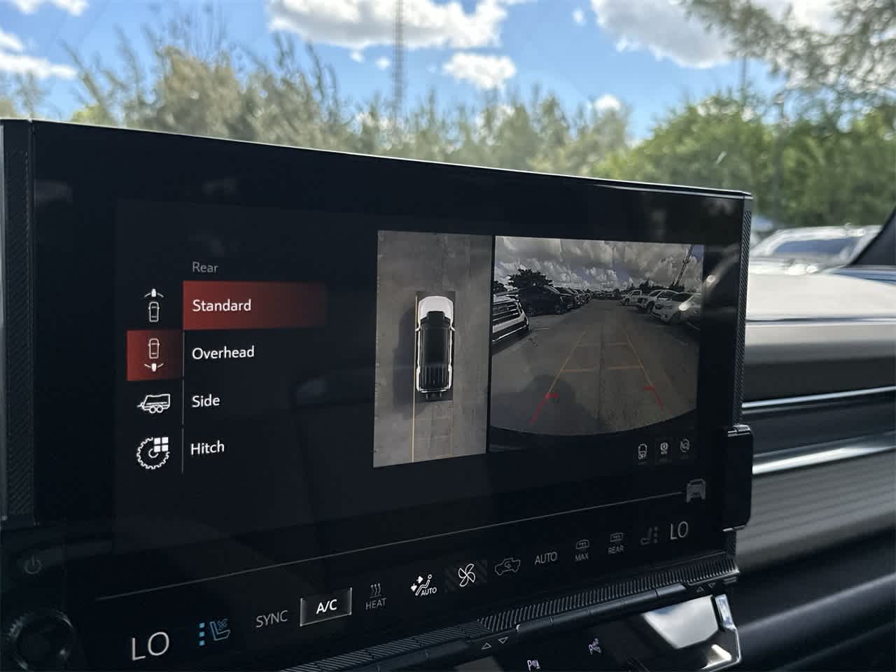 Thumbnail: 2026 GMC Hummer EV - 19