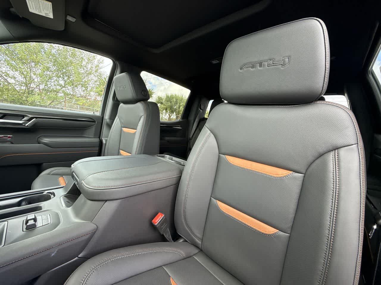 Thumbnail: 2026 GMC Sierra 1500 - 14