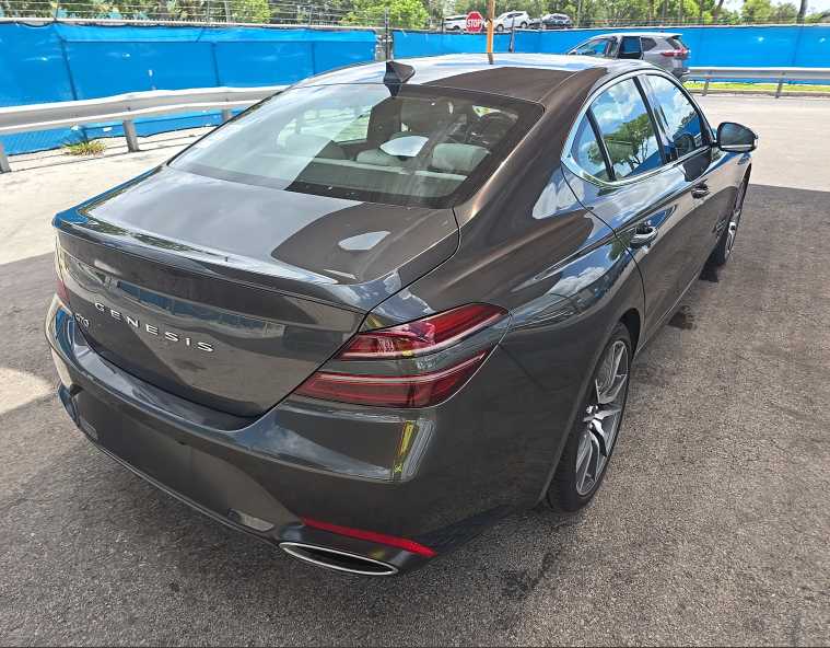 Thumbnail: 2025 Genesis G70 - 3
