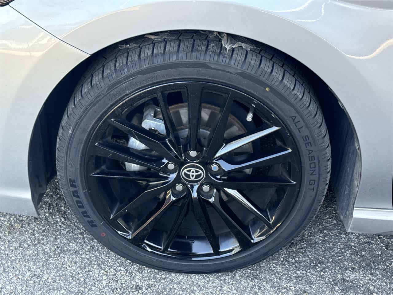 Thumbnail: 2023 Toyota Camry - 11