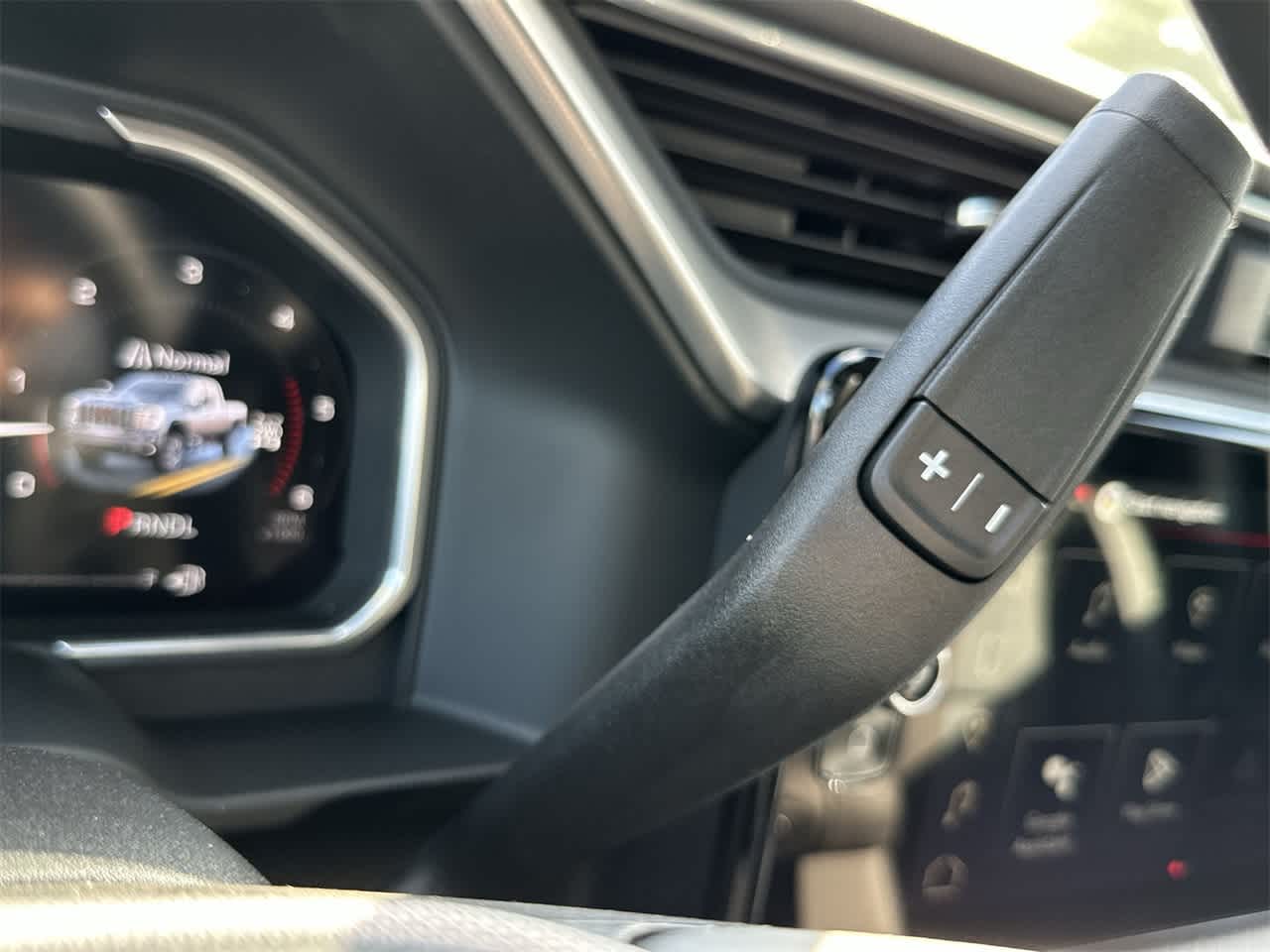 Thumbnail: 2026 GMC Sierra 2500 - 21