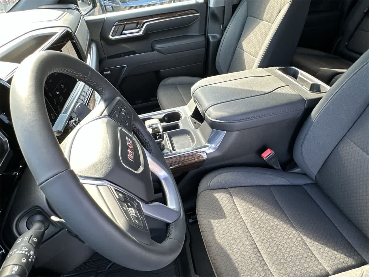 Thumbnail: 2026 GMC Sierra 1500 - 13