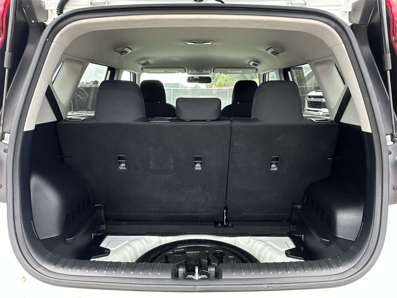 Thumbnail: 2022 Kia Soul - 25