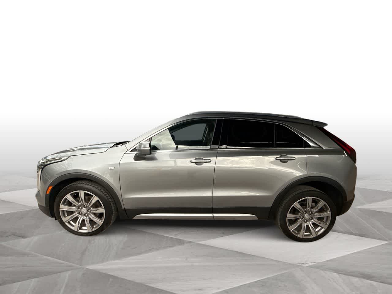 Thumbnail: 2023 Cadillac XT4 - 5