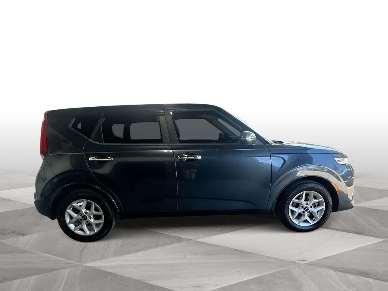 Thumbnail: 2020 Kia Soul - 9