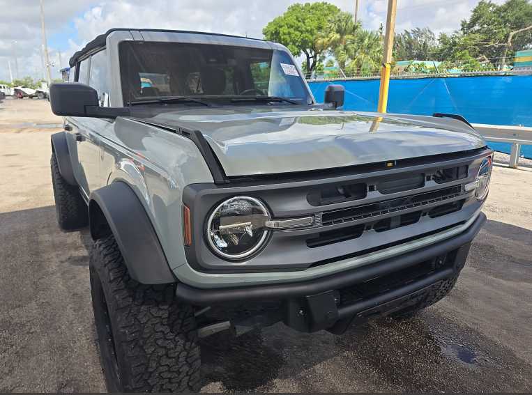 Thumbnail: 2021 Ford Bronco - 2