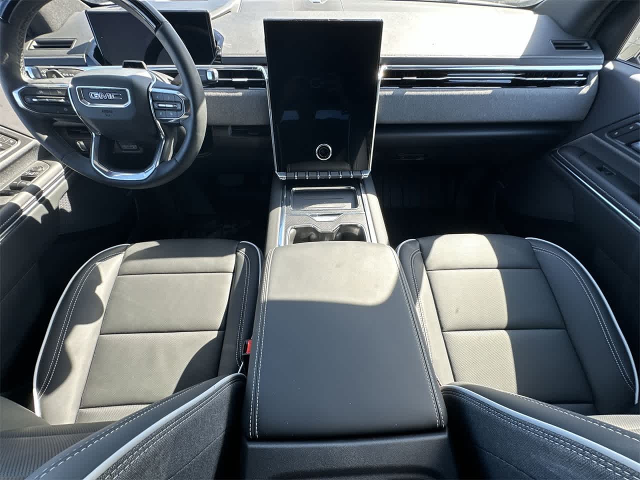 Thumbnail: 2026 GMC Sierra EV - 24